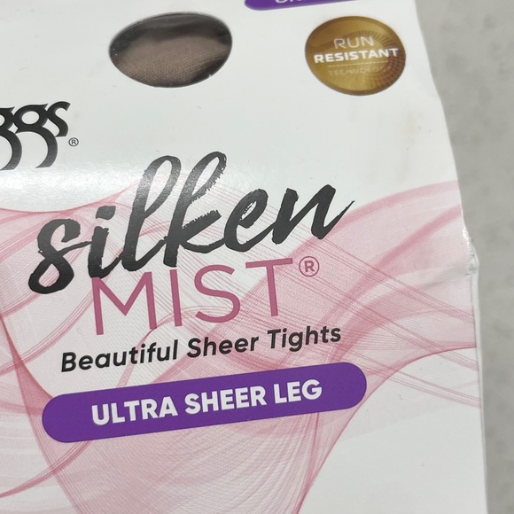 Women's Leggs Silken Mist Beautiful Sheer Tights In Nude, Size B (Medium) - Picture 6 of 10